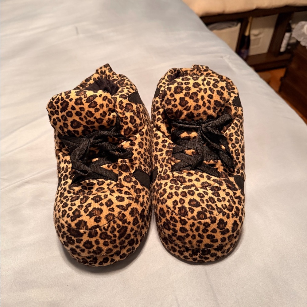 Leopard Print Snooki slippers
